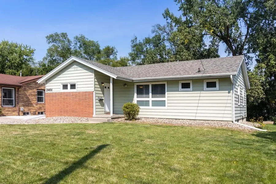2401 Meadow Lane, West Des Moines, IA 50265 - #1