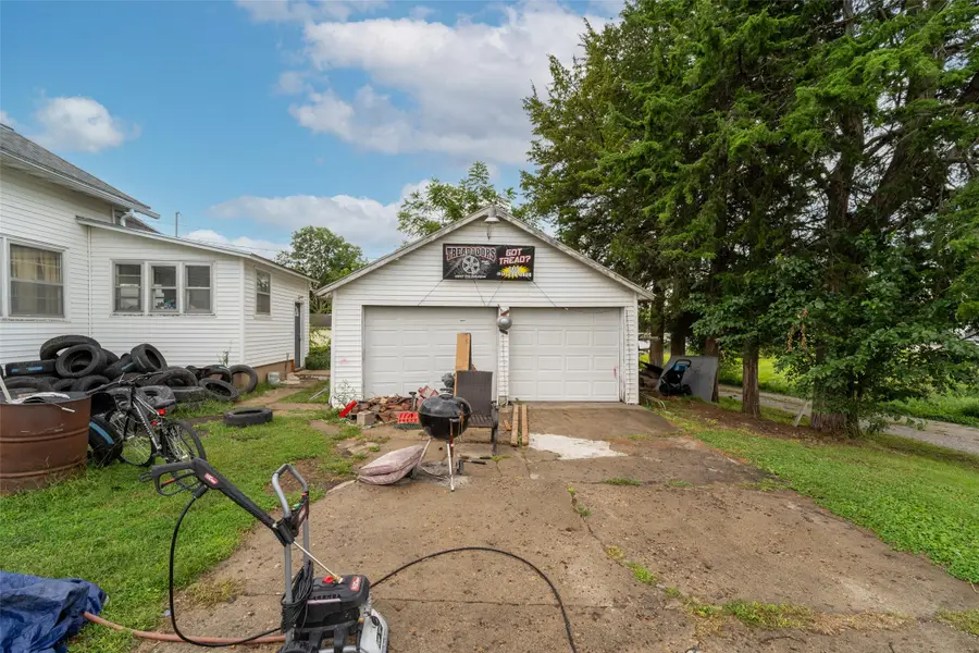 422 8th Street, Boone, IA 50036 - #3