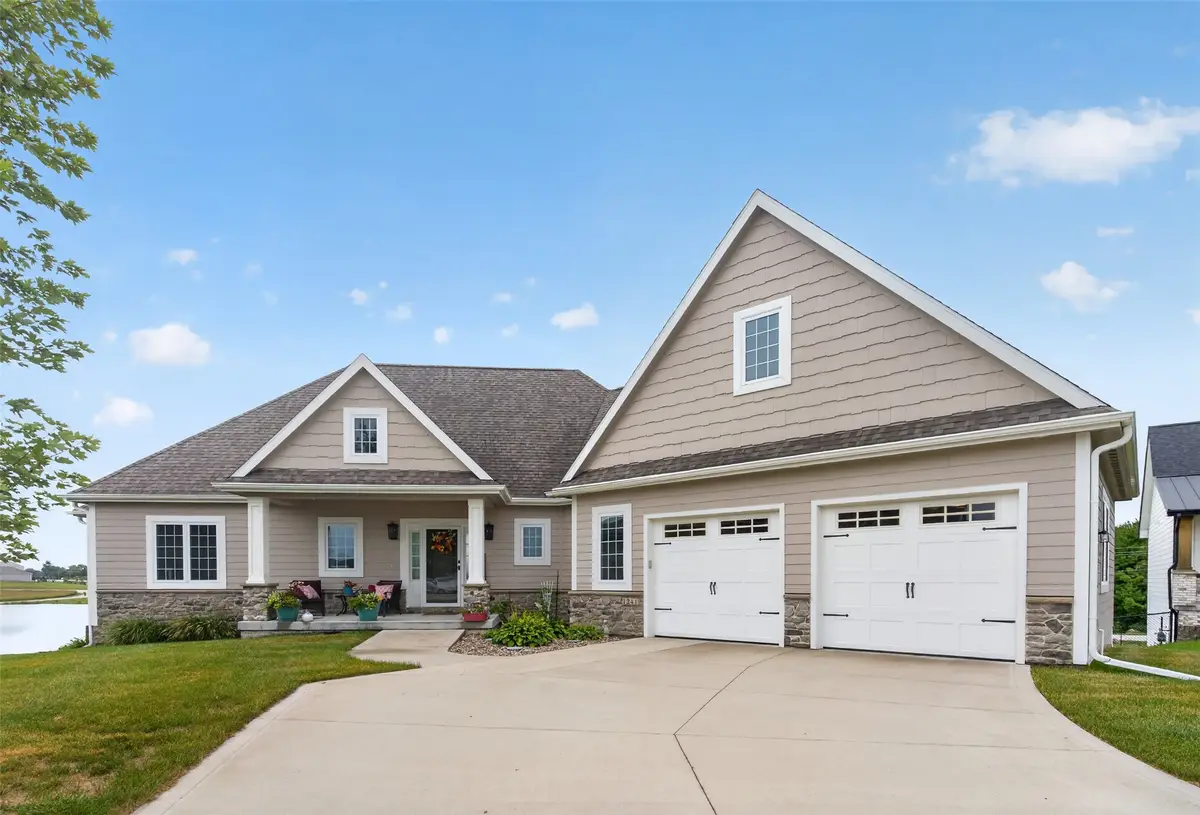 1241 32nd Street Se, Altoona, IA 50009 - #1