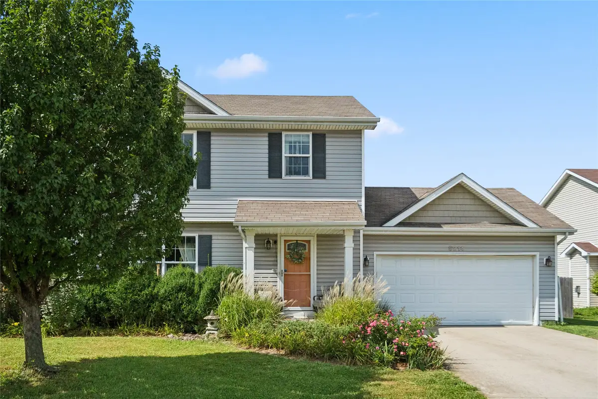 5814 NW 106th Street, Johnston, IA 50131 - #1
