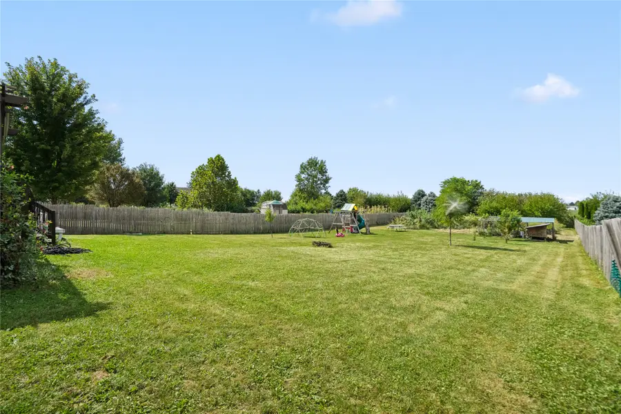 5814 NW 106th Street, Johnston, IA 50131 - #3