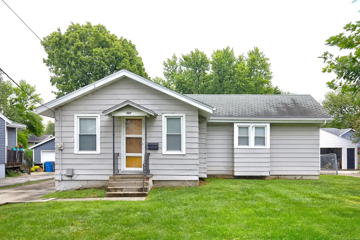 3511 49th Street, Des Moines, IA 50310 - #1