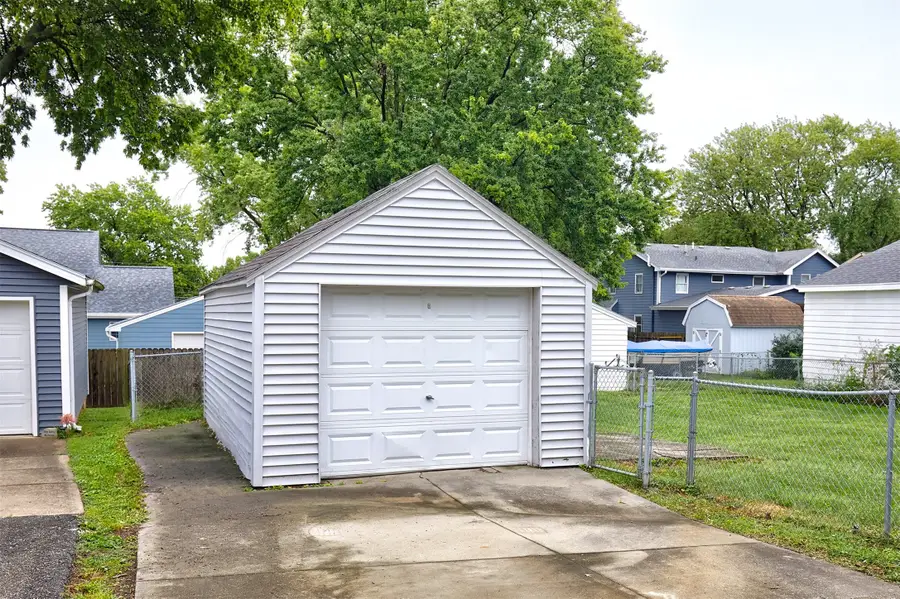 3511 49th Street, Des Moines, IA 50310 - #3