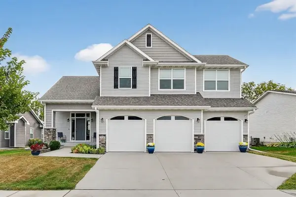 1965 SE Waddell Way, Waukee, IA 50263
