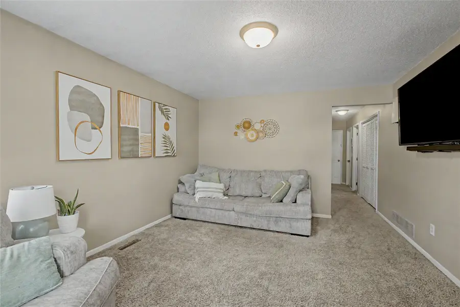 225 10th Street Se, Bondurant, IA 50035 - #2