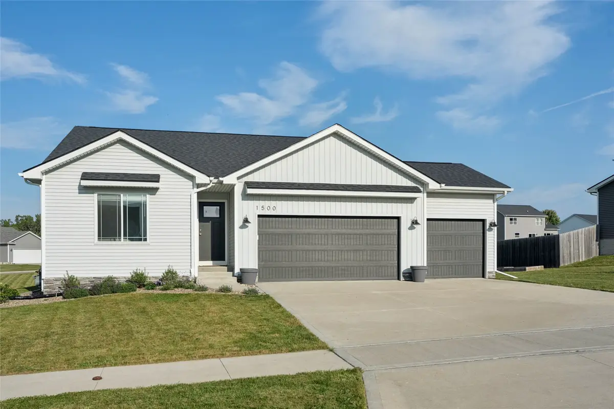 1500 Red Cedar Lane, Granger, IA 50109 - #1