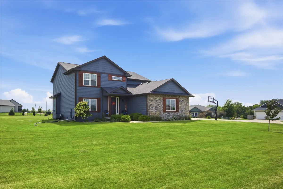3025 Tassel Lane, Adel, IA 50003 - #1