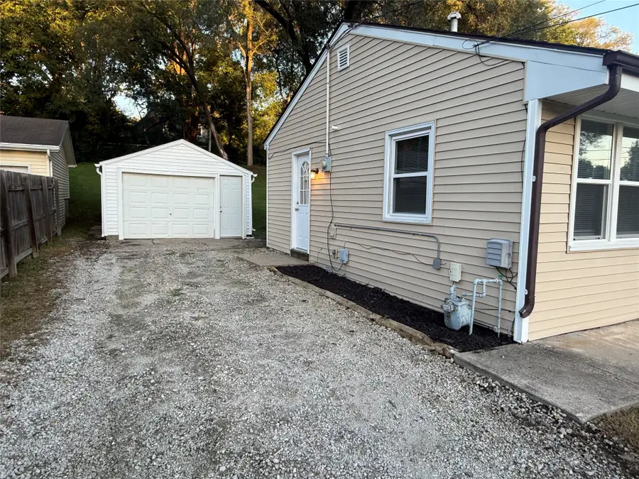 7103 SW 16th Street, Des Moines, IA 50315 - #2