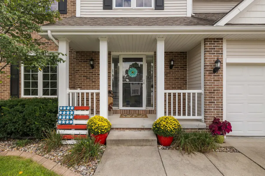 14418 Oak Brook Drive, Urbandale, IA 50323 - #2
