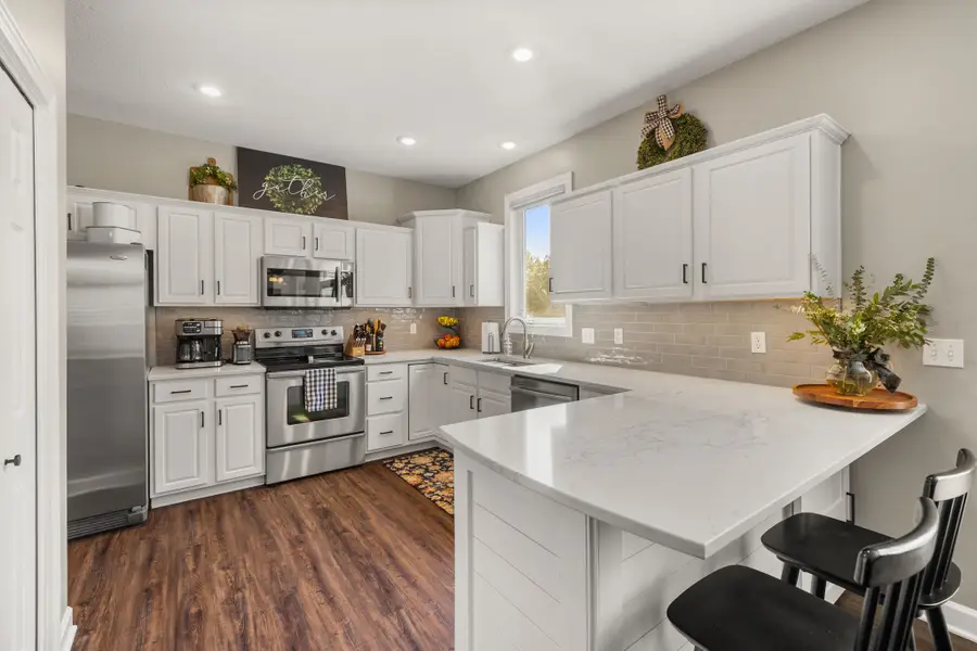 14418 Oak Brook Drive, Urbandale, IA 50323 - #3