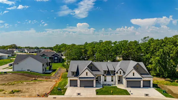 5316 172nd Street, Urbandale, IA 50323