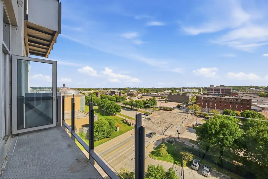 120 SW 5th Street #704, Des Moines, IA 50309 - #3