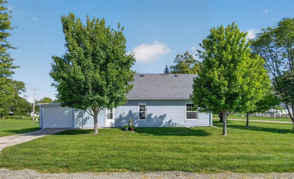 912 South Street, Yale, IA 50277 - #1