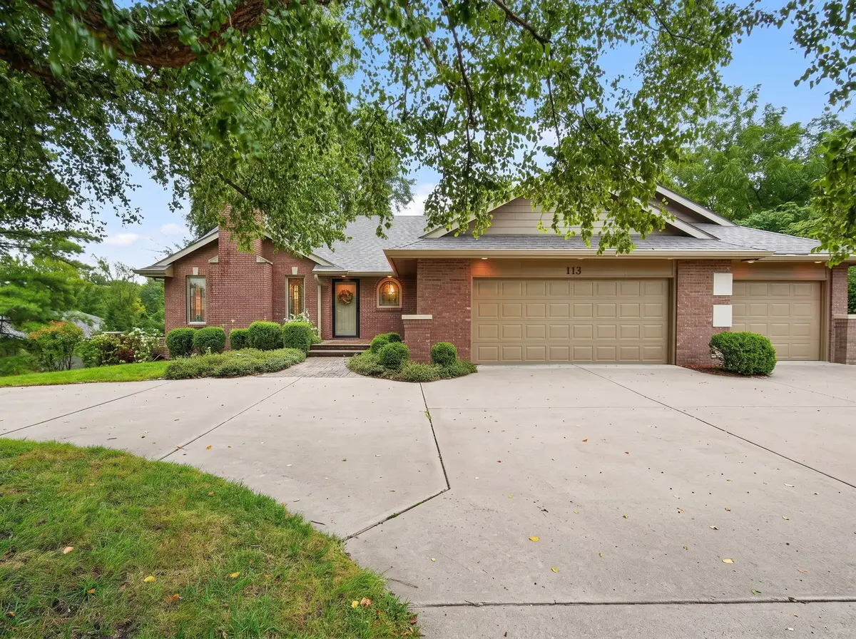 113 SW Country Club Lane, Ankeny, IA 50023 - #1