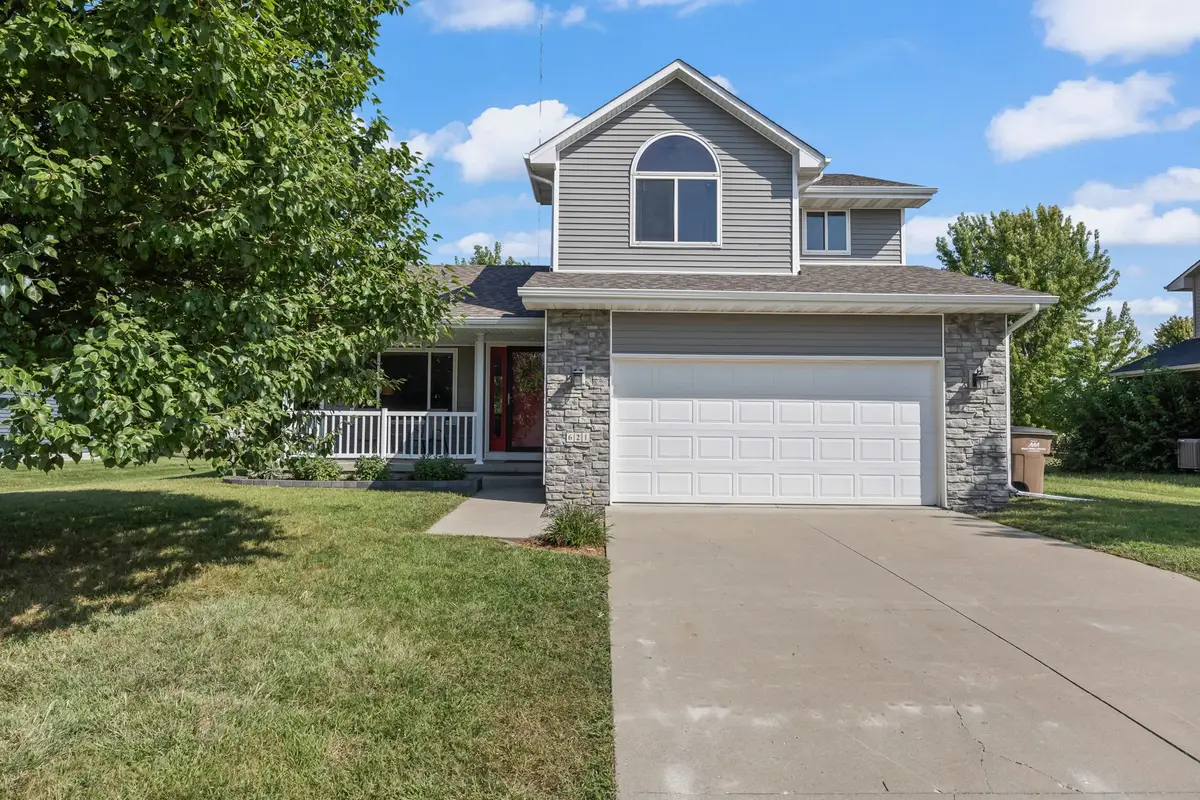 621 27th Street Se, Altoona, IA 50009 - #1