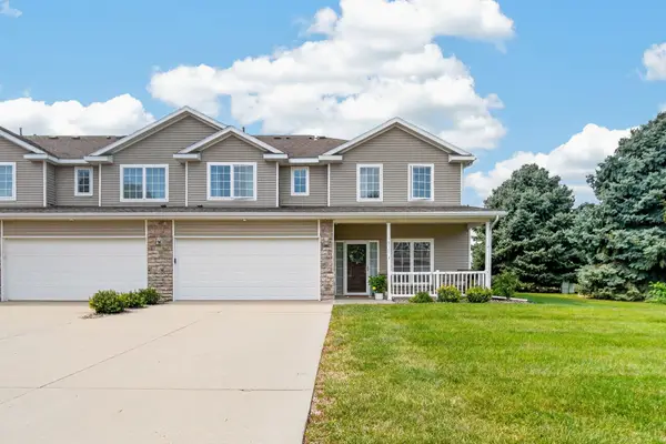 10627 Hickory Drive #3, Urbandale, IA 50322