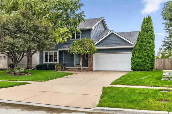 235 Linden Drive, Waukee, IA 50263