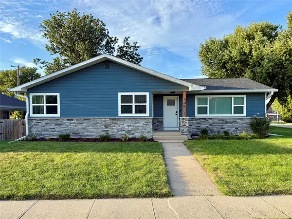 101 E Railway Street, Huxley, IA 50124