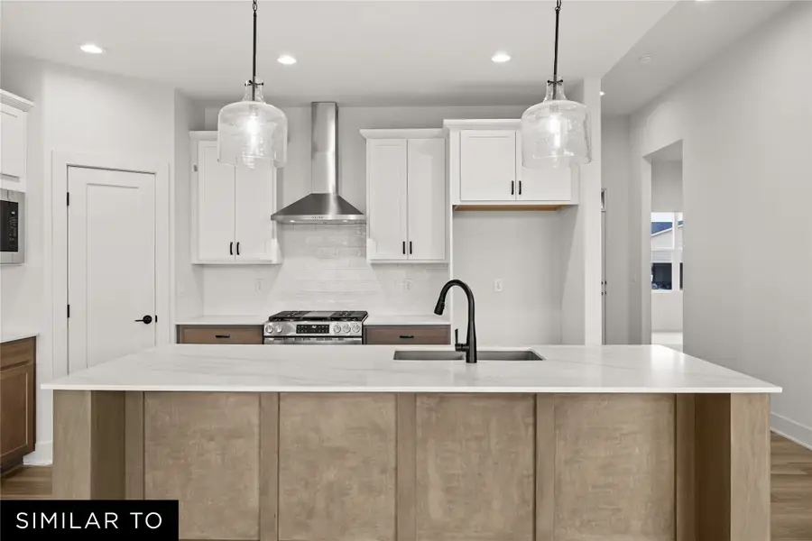 915 NW Rolland Road, Waukee, IA 50263 - #3
