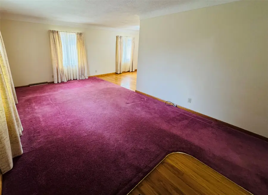 1528 E 34th Street, Des Moines, IA 50317 - #3