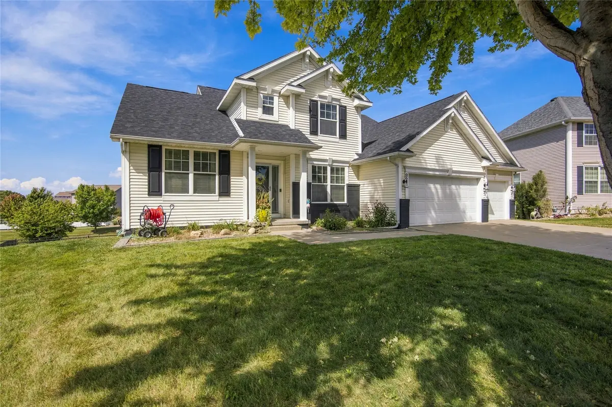 924 NE Otter Ridge Circle, Ankeny, IA 50021 - #1