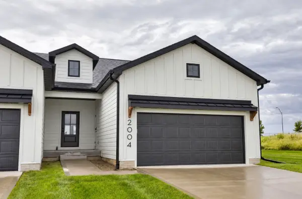 2004 Ammann Drive, Adel, IA 50003