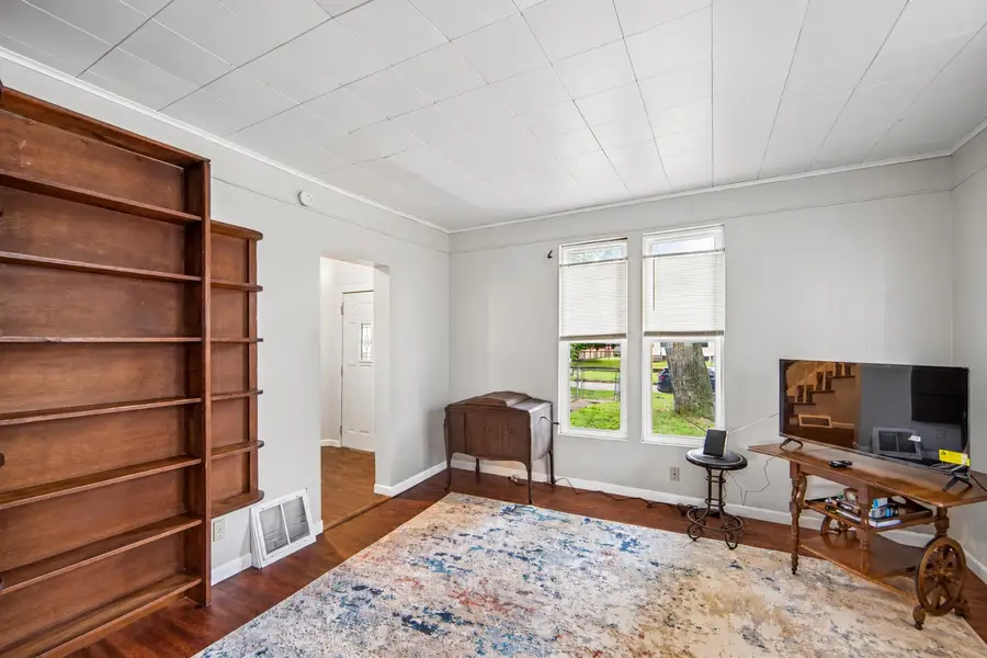 2540 Capitol Avenue, Des Moines, IA 50317 - #3