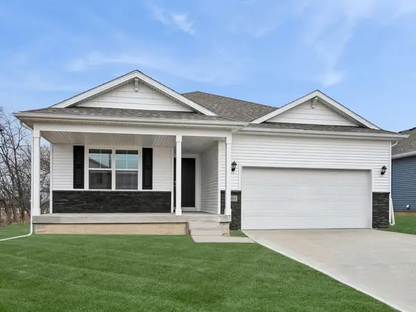 5923 NE Verona Drive, Ankeny, IA 50021