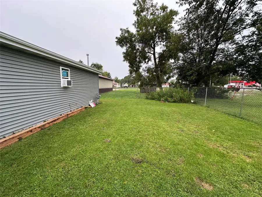 407 Main Street, New Virginia, IA 50210 - #3