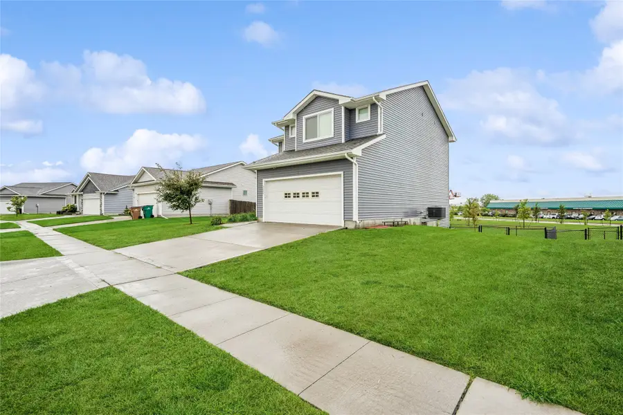 3304 Locust Street Sw, Bondurant, IA 50035 - #3