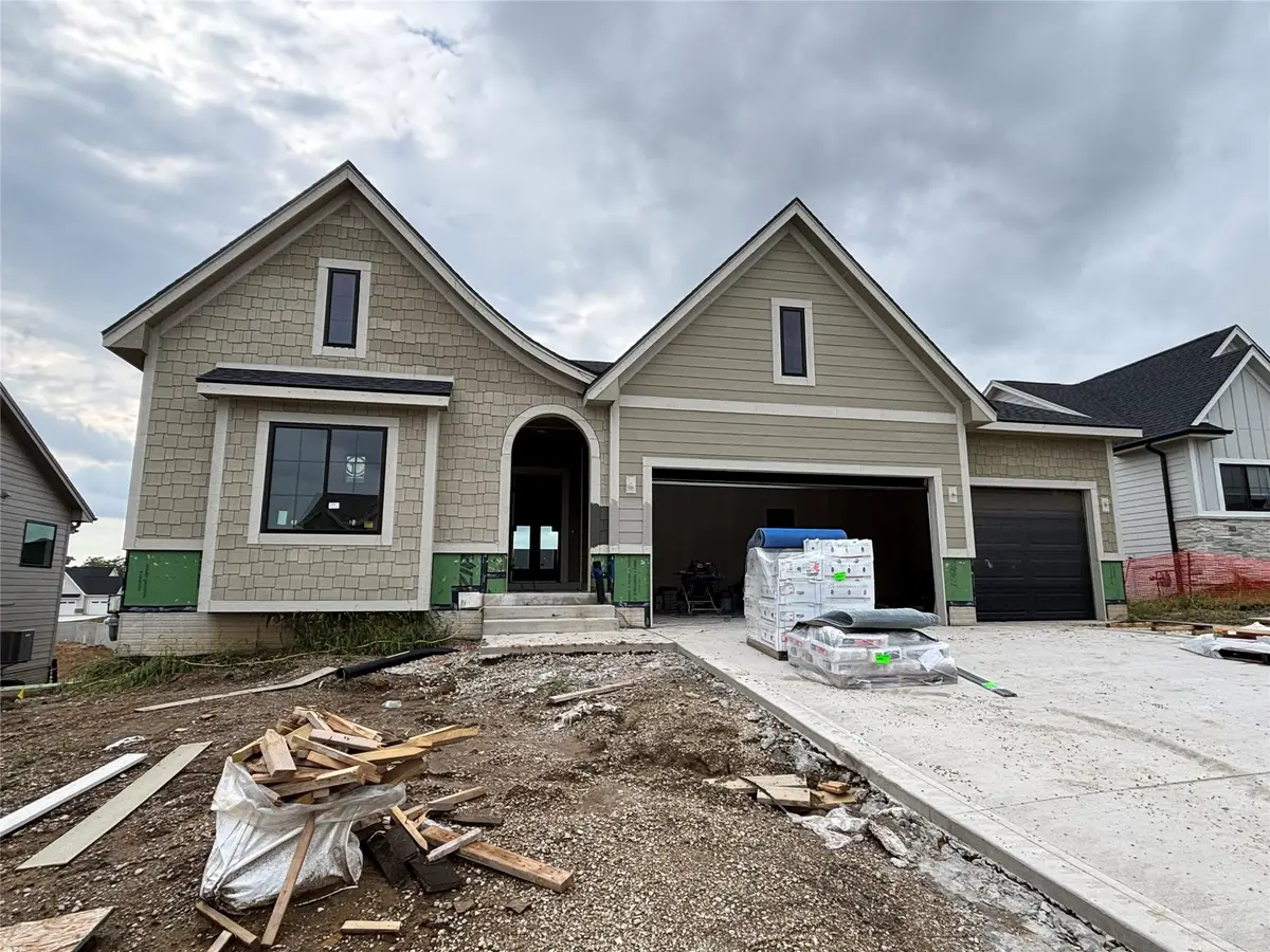 1387 S Lotus Place, West Des Moines, IA 50266 - #1