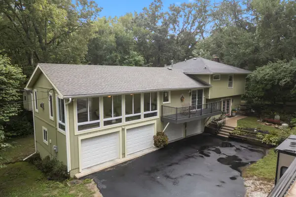 4060 NW 46th Place, Des Moines, IA 50310