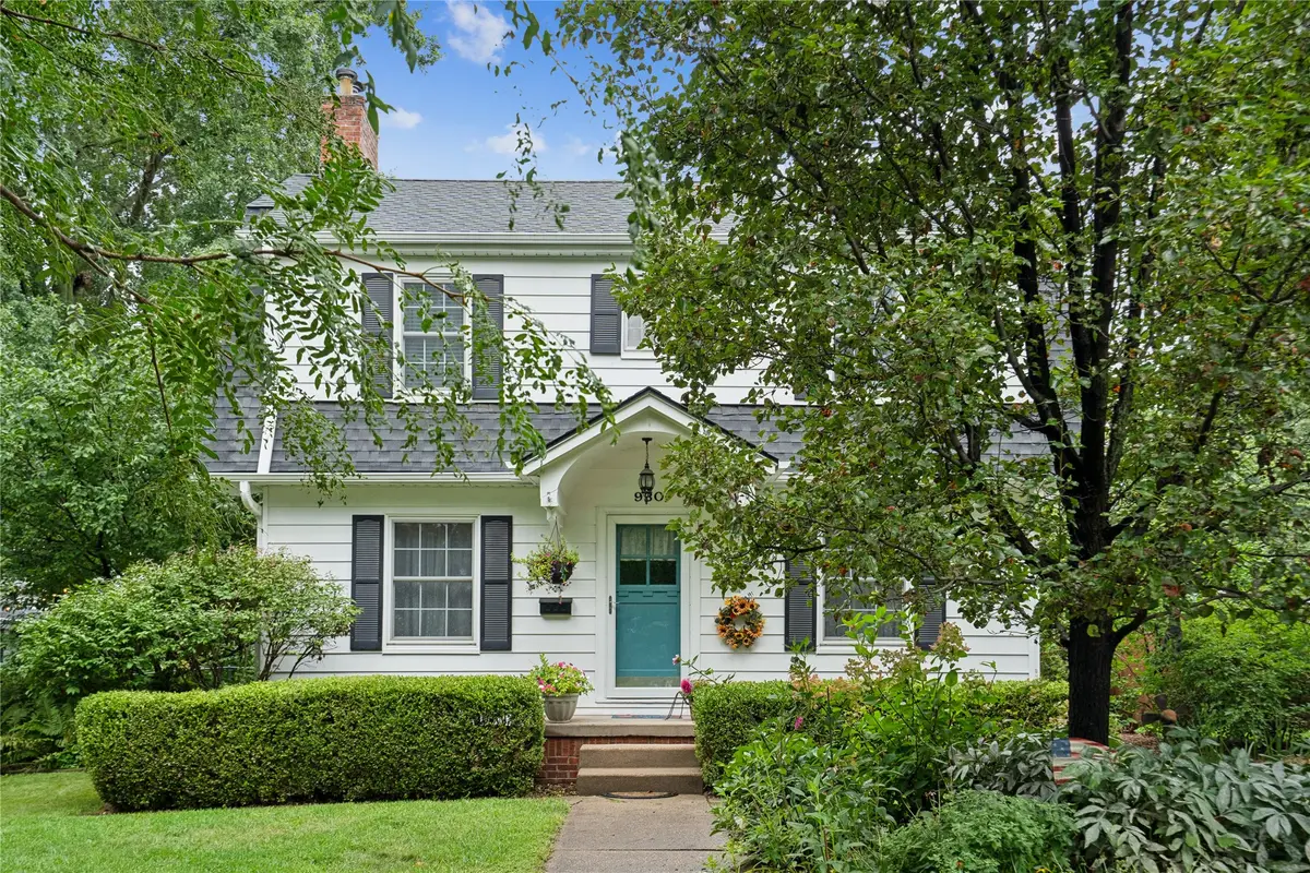 930 37th Street, Des Moines, IA 50312 - #1
