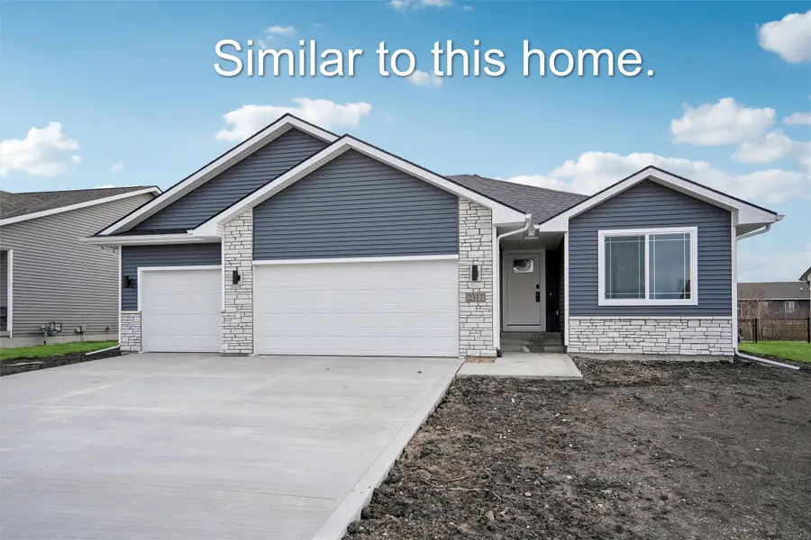 2705 NW Fairfield Drive, Ankeny, IA 50023 - #2