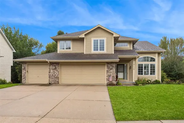 9110 Timberwood Drive, Johnston, IA 50131