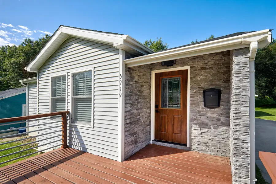 5919 Rutland Drive, Des Moines, IA 50311 - #3