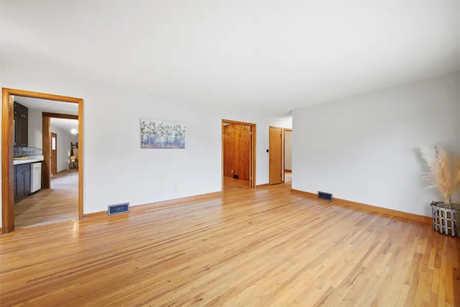546 SW Southlawn Drive, Ankeny, IA 50023 - #3
