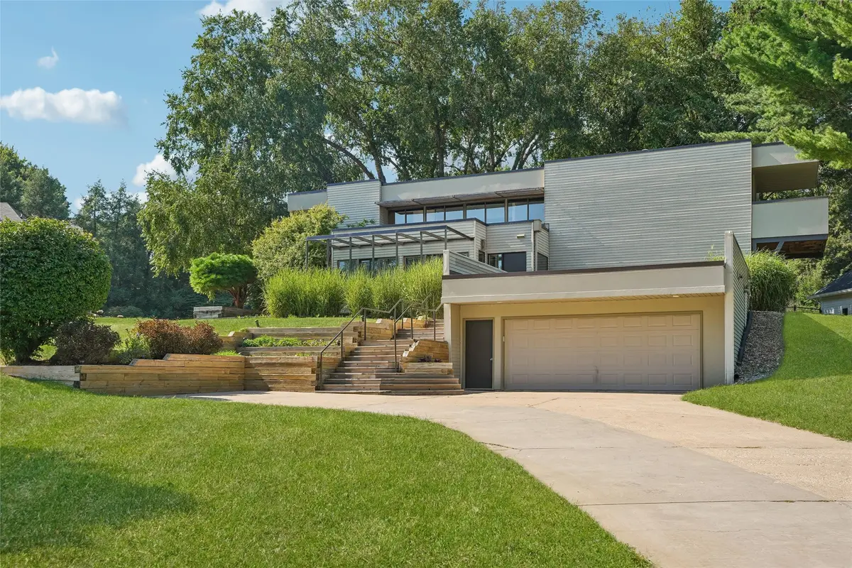 3100 Southern Hills Drive, Des Moines, IA 50321 - #1