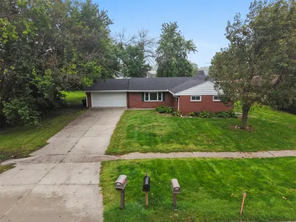 535 6th Street, Waukee, IA 50263