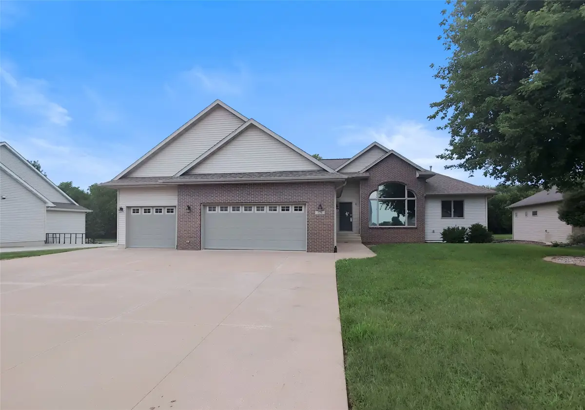 824 S Jackson Street, Boone, IA 50036 - #1