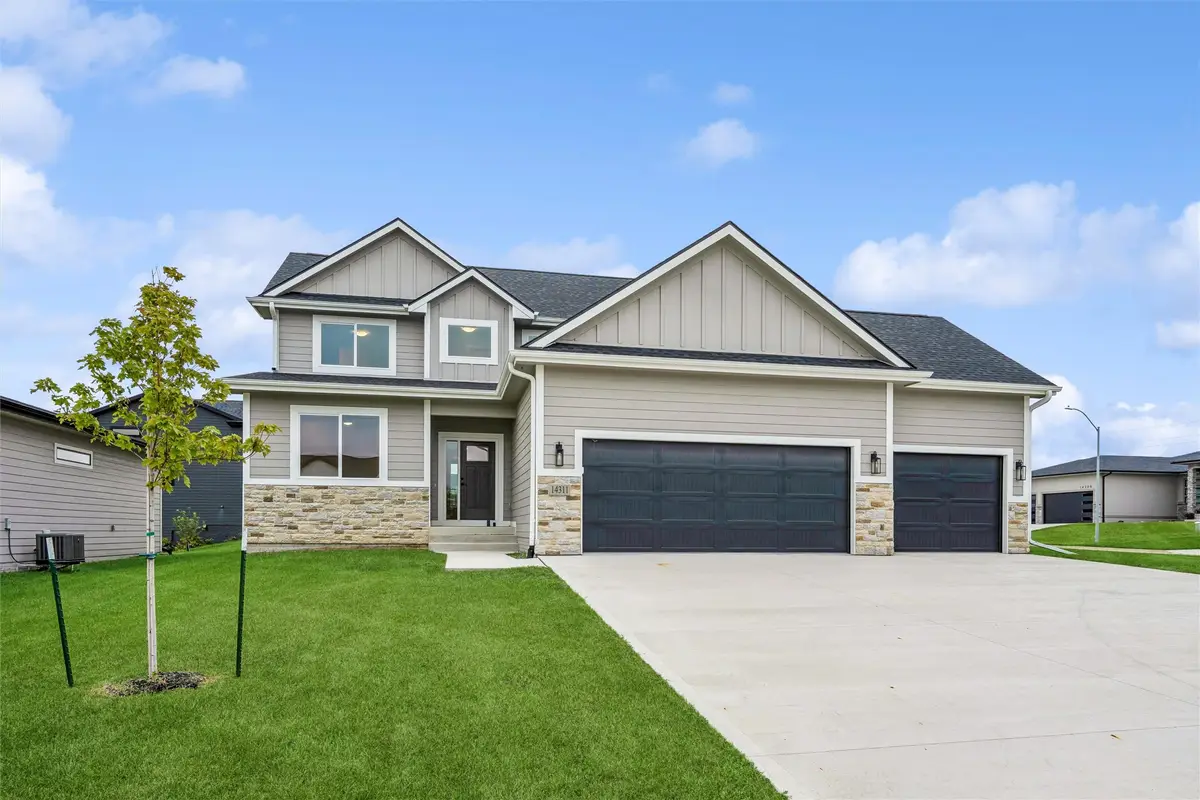 14311 Catalpa Drive, Urbandale, IA 50323 - #1