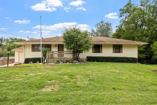 4750 NW Piekenbrock Drive, Des Moines, IA 50310