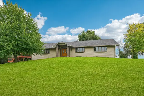 1607 N 23rd Avenue W, Newton, IA 50208