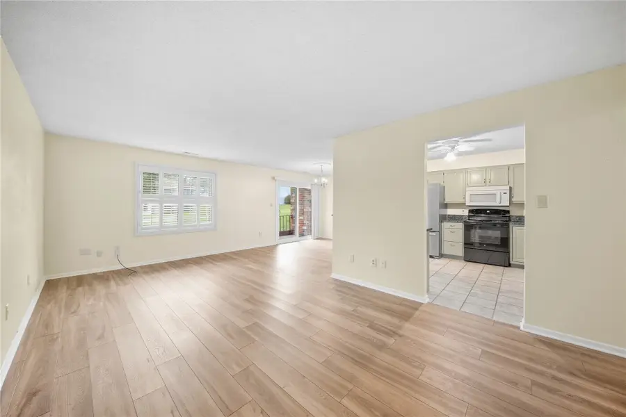 4841 Woodland Avenue #6, West Des Moines, IA 50266 - #3
