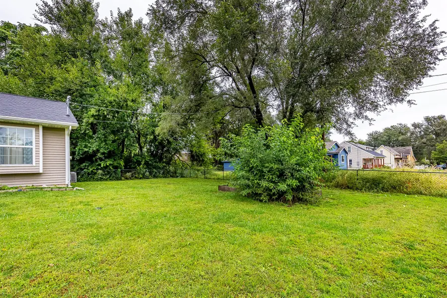 624 SE 8th Street, Des Moines, IA 50309 - #2