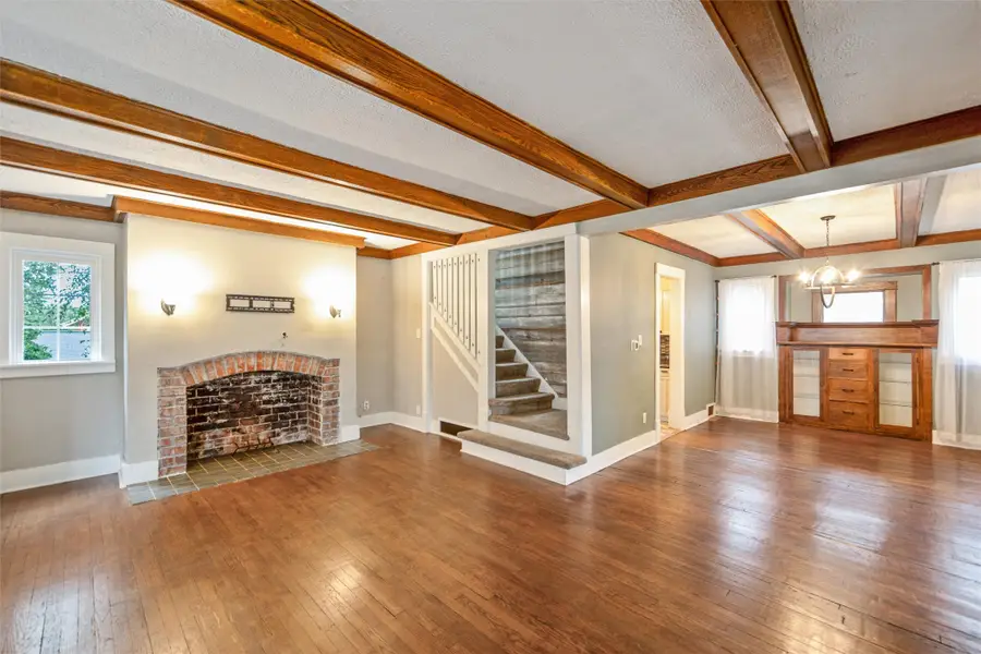 746 31st Street, Des Moines, IA 50312 - #3
