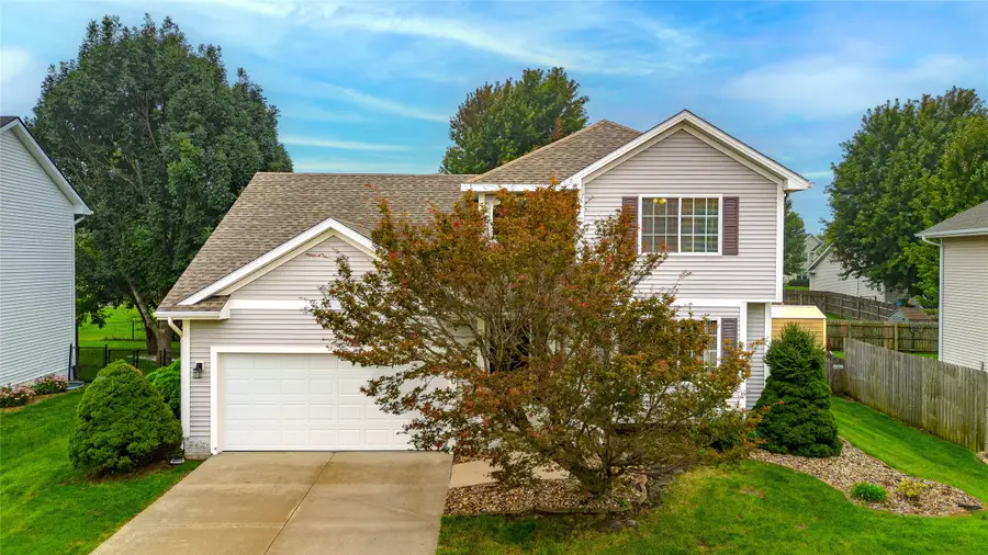 570 SE Windfield Drive, Waukee, IA 50263 - #2