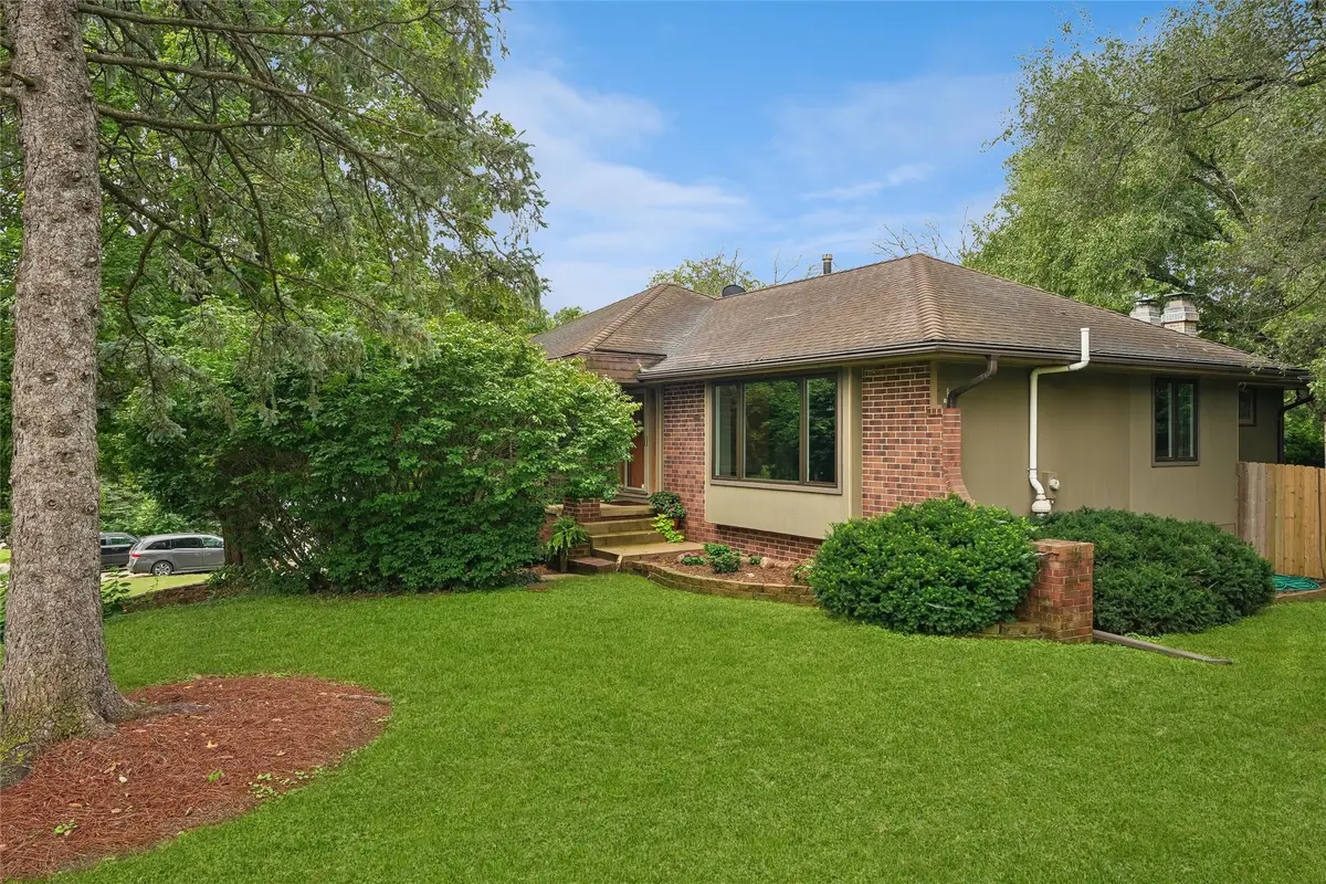 3206 SW 28th Street, Des Moines, IA 50321 - #1