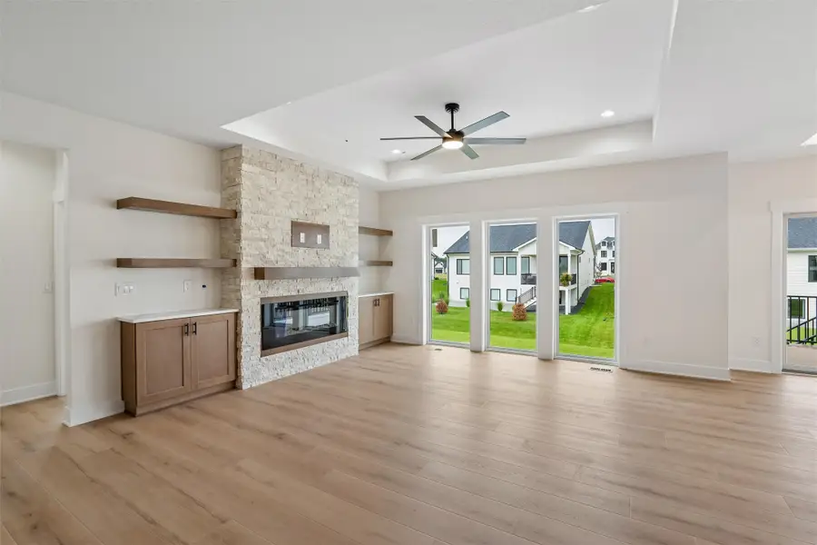 17311 Brookview Drive, Urbandale, IA 50263 - #3