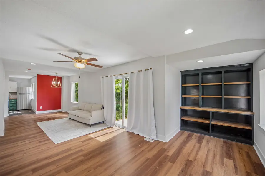 1009 27th Street, Des Moines, IA 50311 - #2